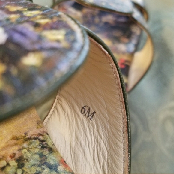 Icon | Wearable Art Sandals- Impressionist - Picture 6 of 6